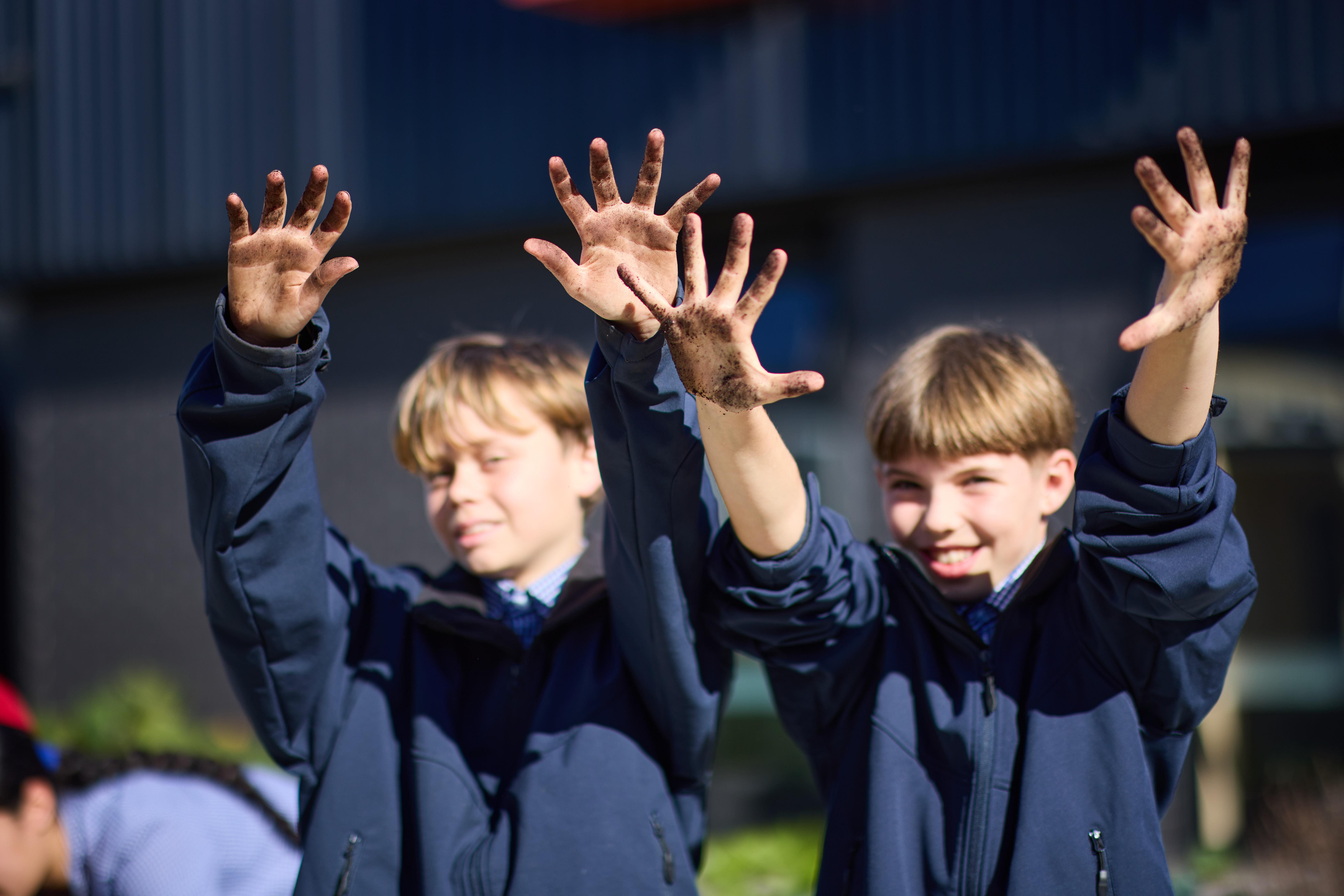 KidsCan-Henderson-Intermediate-Muddy-Boys