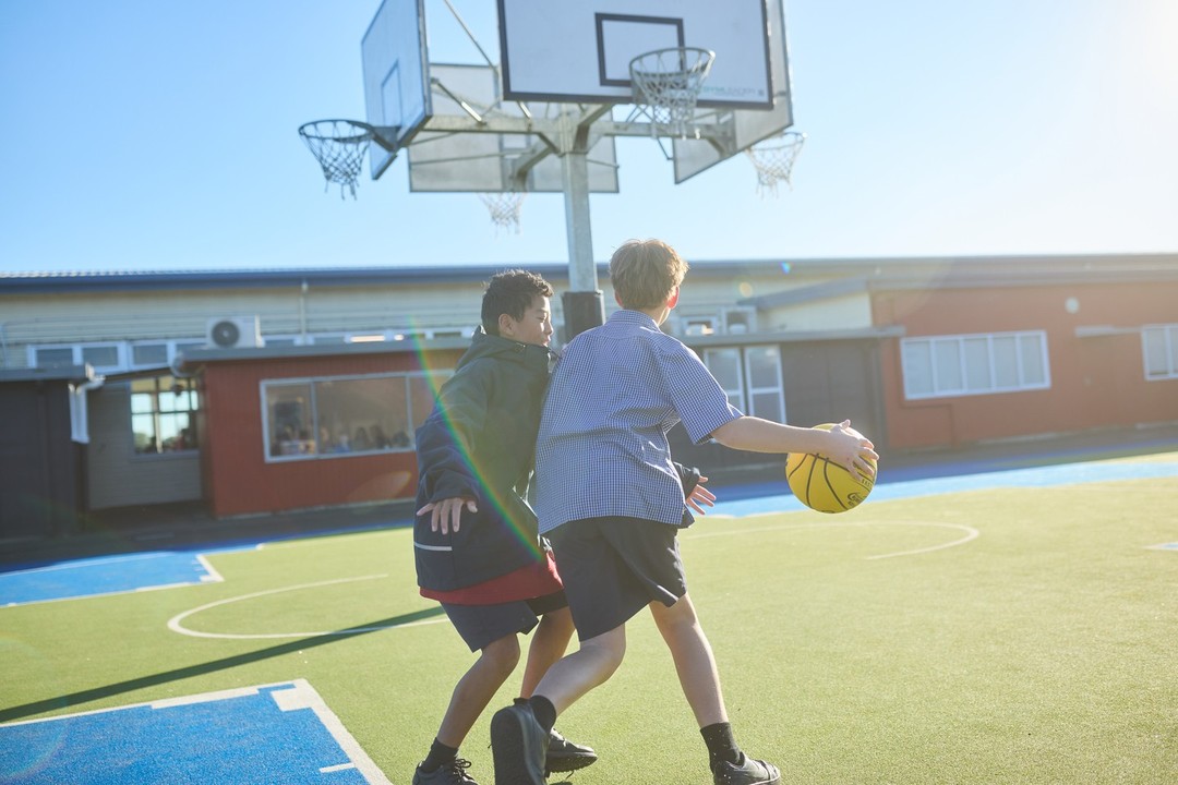 KidsCan-Henderson-Intermediate-Basketball